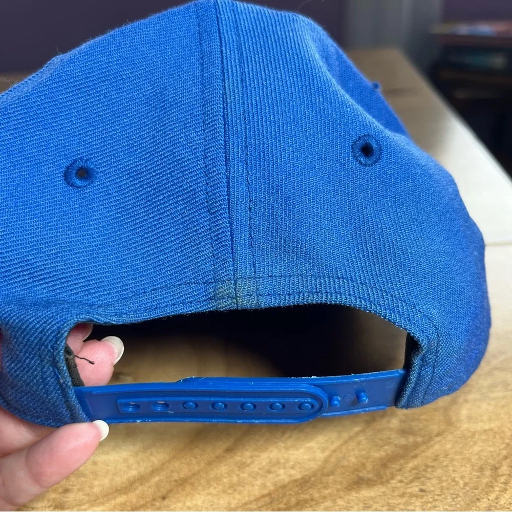 Nike: Engineered For World Class Athletes: Beaverton, Oregon - Blue Wool OS Hat - Picture 6 of 9